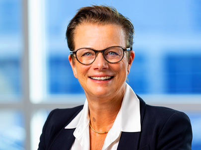 Julie Coates, CSR